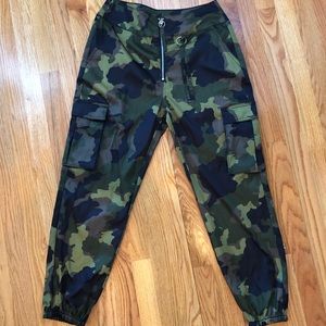Camo cargo pants